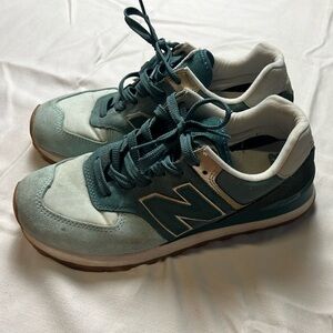 New Balance Green and White Retro Sneakers, women’s size 8.5